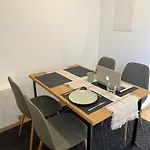 Moderne Wohnung Karlsruhe Neureut, Fussbodenheizung - Regendusche - Waschmaschine - Stellplatz